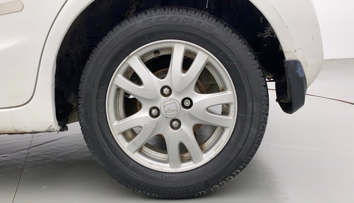 2013 Honda Brio VX MT, Petrol, Manual, 72,852 km, Left Rear Wheel