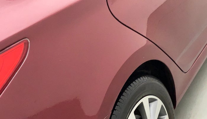 2014 Hyundai Verna FLUIDIC 1.6 VTVT SX, Petrol, Manual, 42,062 km, Right quarter panel - Paint has minor damage