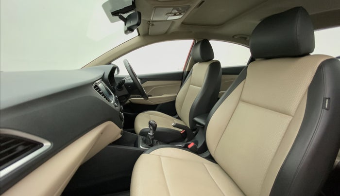 2019 Hyundai Verna 1.6 SX (O) CRDI MT, Diesel, Manual, 74,923 km, Right Side Front Door Cabin