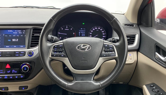 2019 Hyundai Verna 1.6 SX (O) CRDI MT, Diesel, Manual, 74,923 km, Steering Wheel Close Up