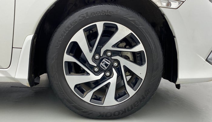 2019 Honda Civic 1.8V AT, Petrol, Automatic, 6,154 km, Right Front Wheel