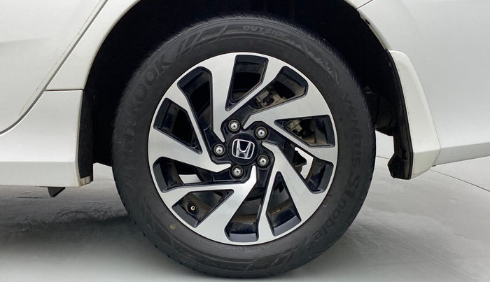 2019 Honda Civic 1.8V AT, Petrol, Automatic, 6,154 km, Left Rear Wheel
