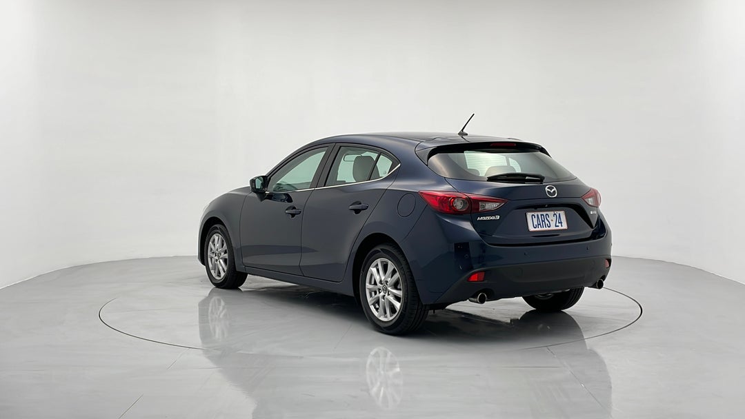 Left Back Diagonal (45- Degree) View