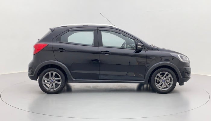 2018 Ford FREESTYLE TITANIUM 1.2 TI-VCT MT, Petrol, Manual, 32,226 km, Right Side View