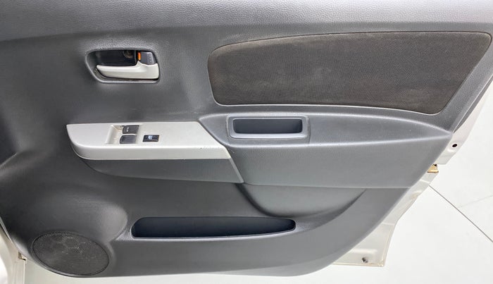 2011 Maruti Wagon R 1.0 LXI, Petrol, Manual, 80,404 km, Driver Side Door Panels Control