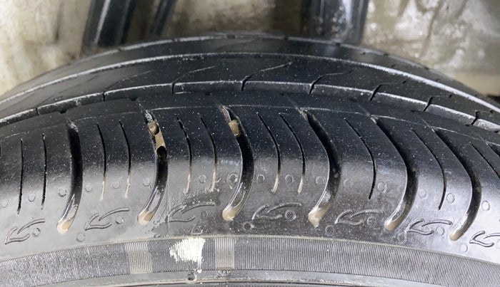 2016 Honda City VX MT PETROL, Petrol, Manual, 92,331 km, Left Rear Tyre Tread