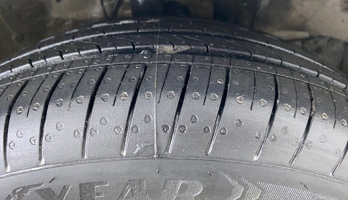 2016 Honda City VX MT PETROL, Petrol, Manual, 92,331 km, Right Front Tyre Tread
