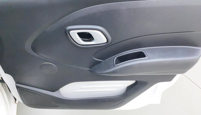 2018 Datsun Redi Go T (O), Petrol, Manual, 28,792 km, Driver Side Door Panels Control