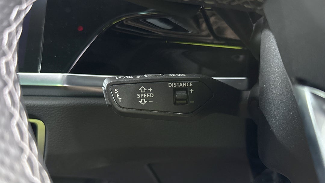 2025 Audi Q3 40 Tfsi Quattro S Line, Automatic, 10429 km, Cruise Control