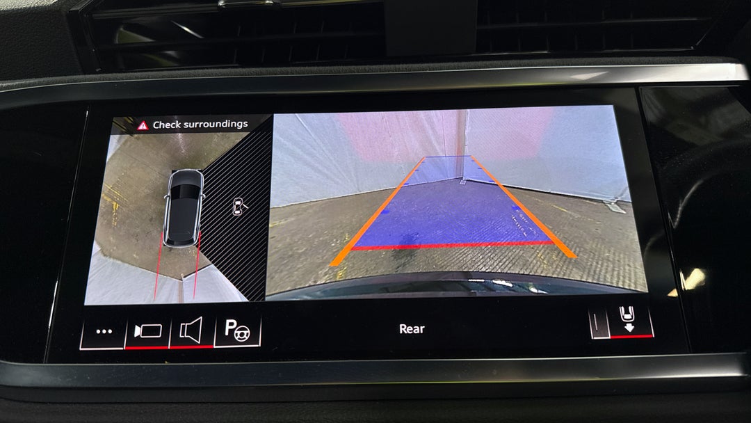 2025 Audi Q3 40 Tfsi Quattro S Line, Automatic, 10429 km, Parking Camera