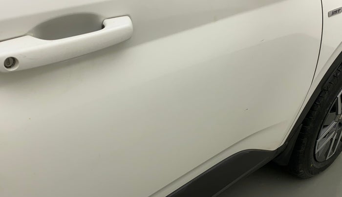 2022 Hyundai VENUE SX 1.0 TURBO IMT, Petrol, Manual, 16,132 km, Driver-side door - Minor scratches