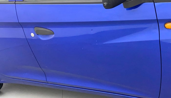 2017 Hyundai Eon ERA +, Petrol, Manual, 43,588 km, Driver-side door - Slightly rusted