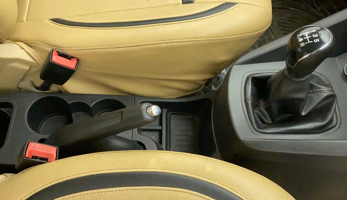 2019 Ford Figo Aspire TITANIUM 1.2 PETROL, Petrol, Manual, 64,668 km, Gear Lever
