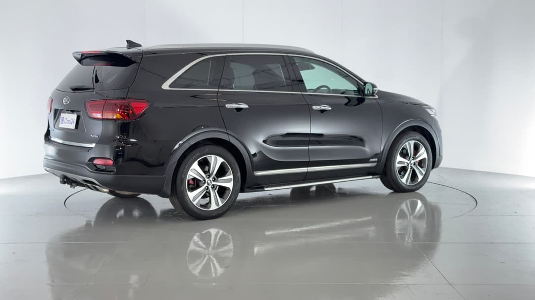 2017 Kia Sorento Gt-line (4x4), Automatic, 150881 km, Right Back Diagonal (45- Degree) View