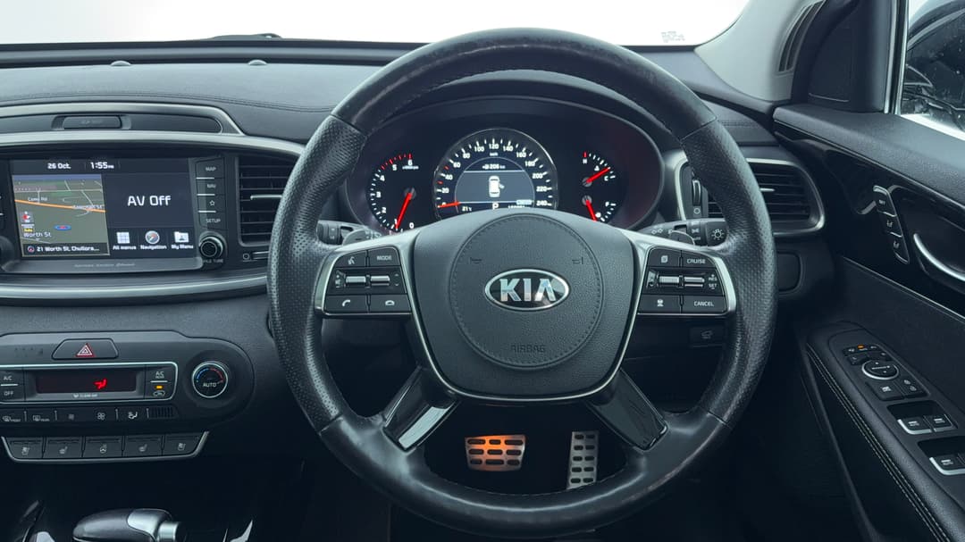 2017 Kia Sorento Gt-line (4x4), Automatic, 150881 km, Steering Wheel Close-up
