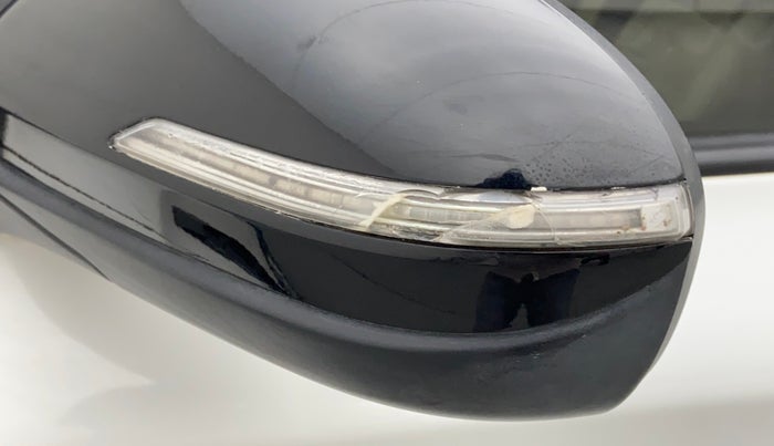 2018 Hyundai Elite i20 SPORTZ 1.4 CRDI, Diesel, Manual, 93,735 km, Left rear-view mirror - Indicator light has minor damage