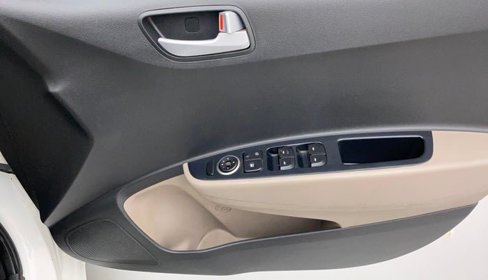 2017 Hyundai Grand i10 SPORTZ (O) AT 1.2 KAPPA VTVT, Petrol, Automatic, 62,106 km, Driver Side Door Panels Control