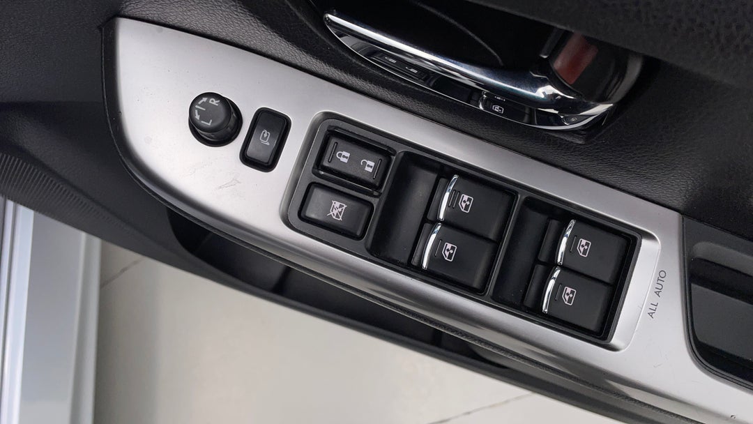 Drivers Side Door Panel Controls