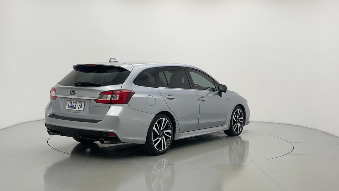 Right Back Diagonal (45- Degree) View