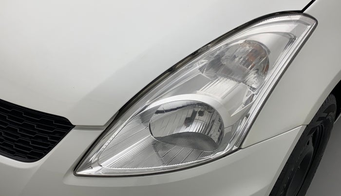 2016 Maruti Swift VXI O, Petrol, Manual, 1,05,474 km, Left headlight - Faded