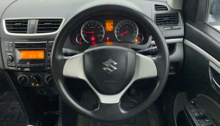 2016 Maruti Swift VXI O, Petrol, Manual, 1,05,474 km, Steering Wheel Close Up