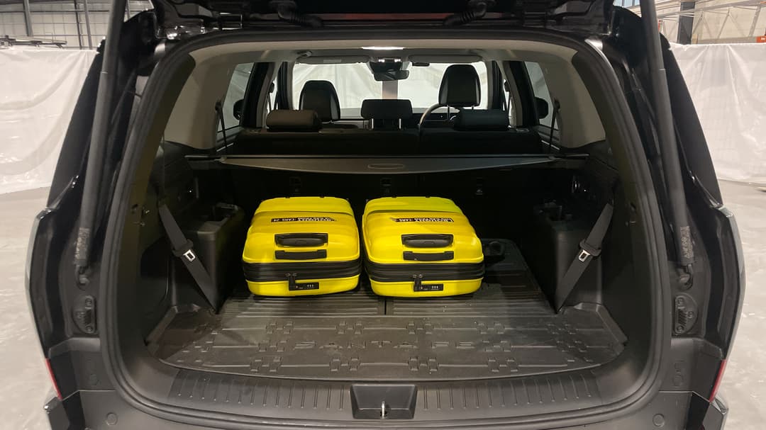 2024 Hyundai Santa Fe Hev (AWD), Automatic, 17521 km, Boot Inside View with Luggage