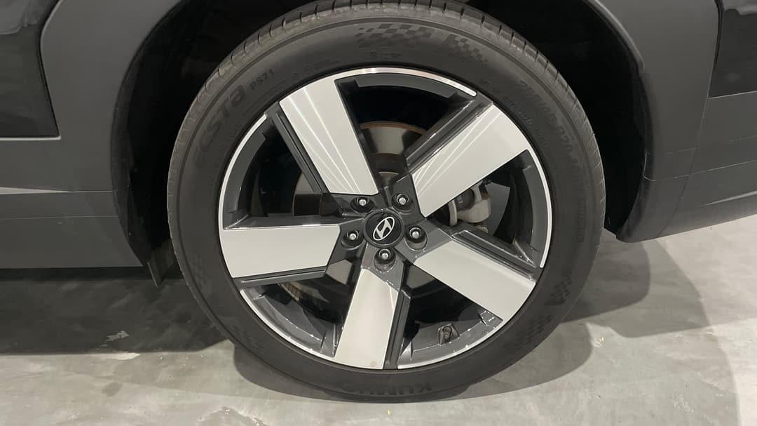 2024 Hyundai Santa Fe Hev (AWD), Automatic, 17521 km, Left Rear Wheel