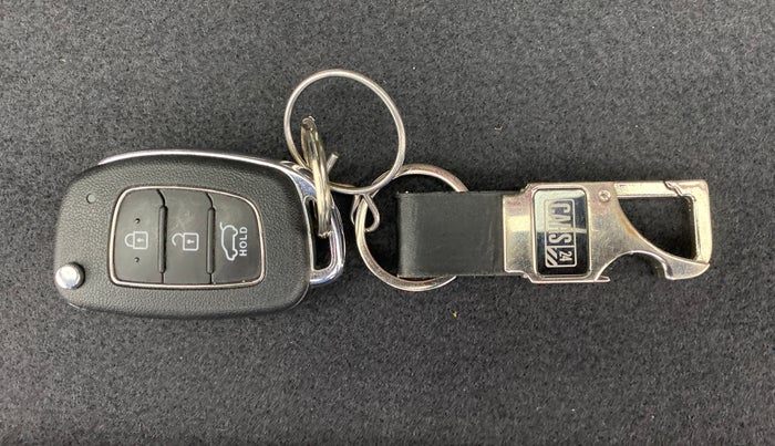 2019 Hyundai Elite i20 MAGNA+ VTVT, Petrol, Manual, 17,512 km, Key Close Up