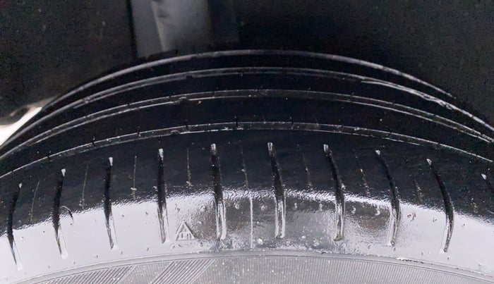 2017 Maruti Baleno ALPHA 1.2 K12, Petrol, Manual, 46,851 km, Right Rear Tyre Tread