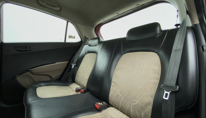 2014 Hyundai Grand i10 MAGNA 1.2 VTVT, Petrol, Manual, 30,623 km, Right Side Rear Door Cabin