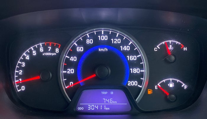 2014 Hyundai Grand i10 MAGNA 1.2 VTVT, Petrol, Manual, 30,623 km, Odometer Image
