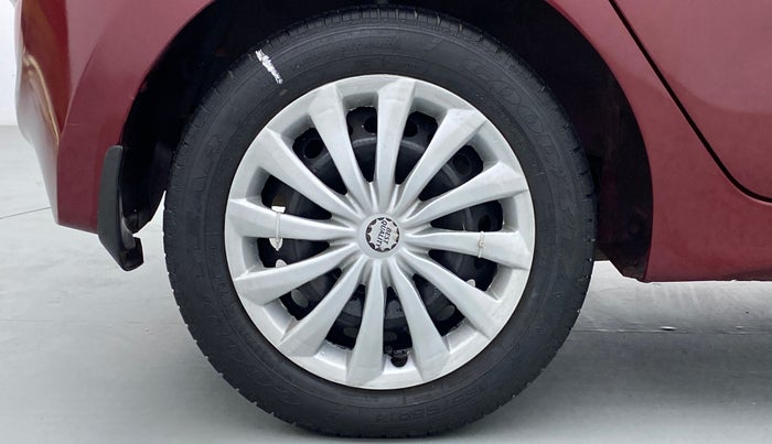2014 Hyundai Grand i10 MAGNA 1.2 VTVT, Petrol, Manual, 30,623 km, Right Rear Wheel