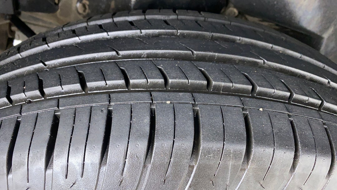 Right Rear Tyre Tread