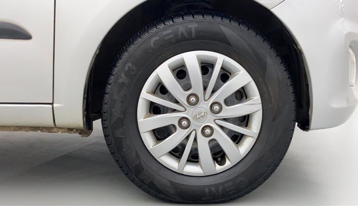 2014 Hyundai i10 SPORTZ 1.1 IRDE2, Petrol, Manual, 73,645 km, Right Front Wheel