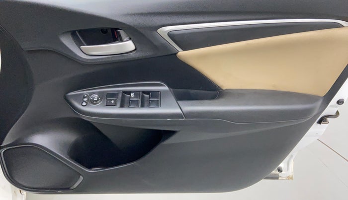 2016 Honda Jazz 1.2 V MT, Petrol, Manual, 28,242 km, Driver Side Door Panels Control