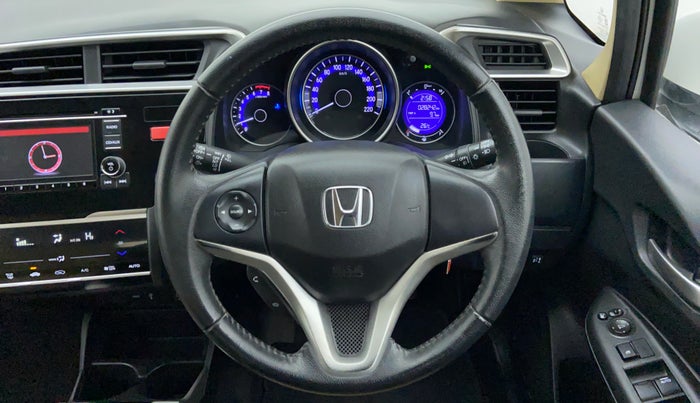2016 Honda Jazz 1.2 V MT, Petrol, Manual, 28,242 km, Steering Wheel Close Up