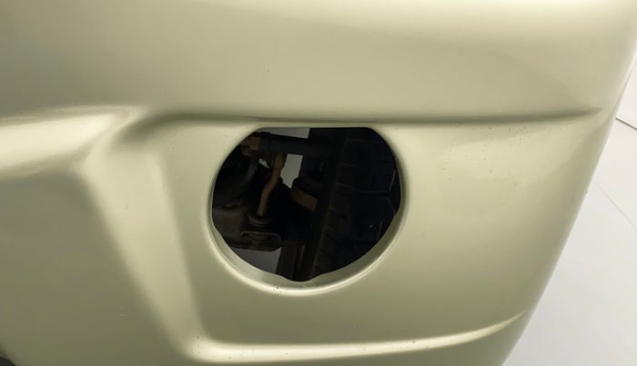 2016 Mahindra Bolero ZLX BS IV, Diesel, Manual, 1,39,416 km, Left fog light - Cover missing