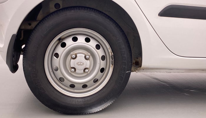 2015 Hyundai i10 MAGNA 1.1 IRDE2, Petrol, Manual, 20,443 km, Right Rear Wheel