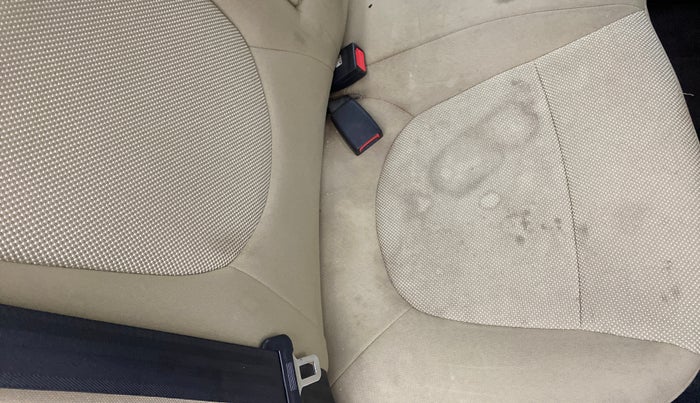 2014 Hyundai Verna FLUIDIC 1.4 VTVT, Petrol, Manual, 63,687 km, Second-row right seat - Cover slightly stained