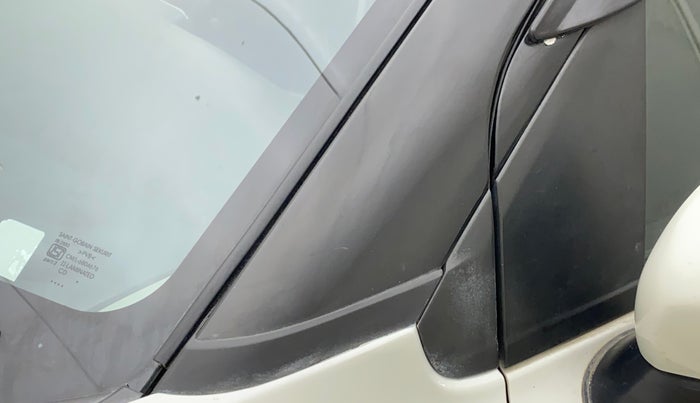 2019 Maruti Baleno ZETA DIESEL 1.3, Diesel, Manual, 62,505 km, Left A pillar - Minor scratches