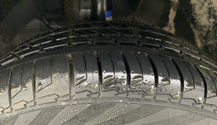 2019 Maruti Baleno ZETA DIESEL 1.3, Diesel, Manual, 62,505 km, Left Front Tyre Tread