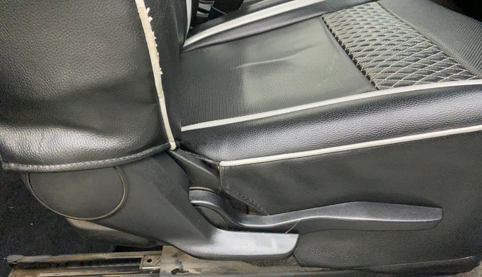 2019 Maruti Baleno ZETA DIESEL 1.3, Diesel, Manual, 62,505 km, Driver Side Adjustment Panel