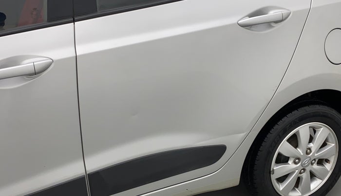 2016 Hyundai Xcent S 1.2, Petrol, Manual, 28,166 km, Rear left door - Slightly dented