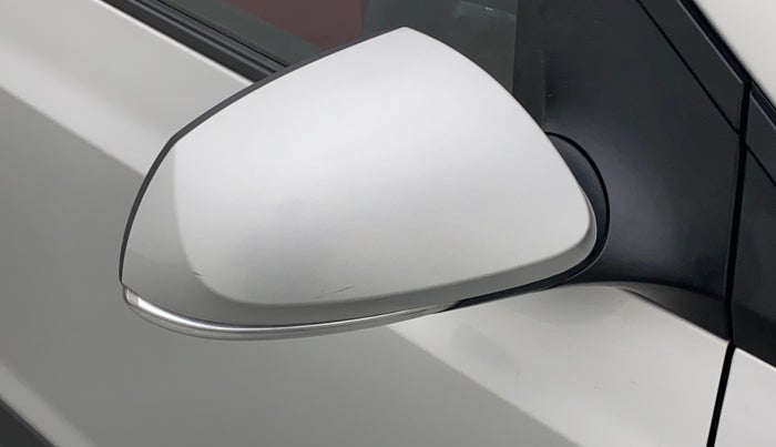 2016 Hyundai Xcent S 1.2, Petrol, Manual, 28,166 km, Right rear-view mirror - Folding motor not working