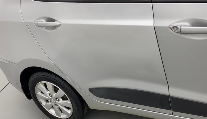 2016 Hyundai Xcent S 1.2, Petrol, Manual, 28,166 km, Right rear door - Paint has faded