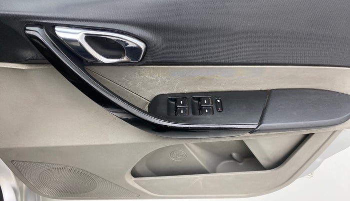 2016 Tata Tiago XZ PETROL, Petrol, Manual, 60,805 km, Driver Side Door Panels Control