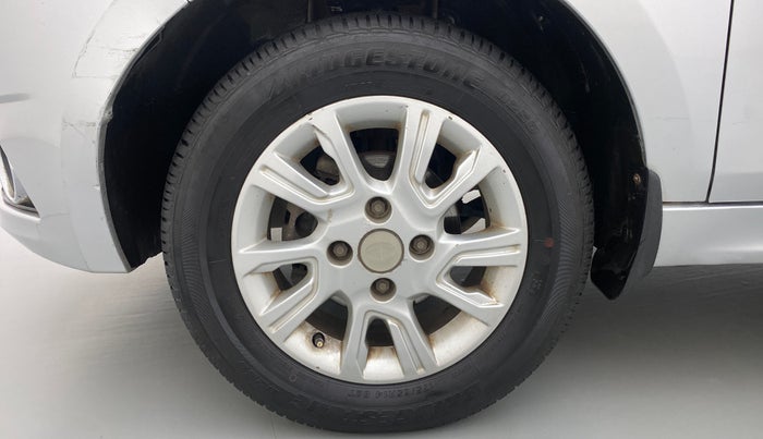 2016 Tata Tiago XZ PETROL, Petrol, Manual, 60,805 km, Left Front Wheel