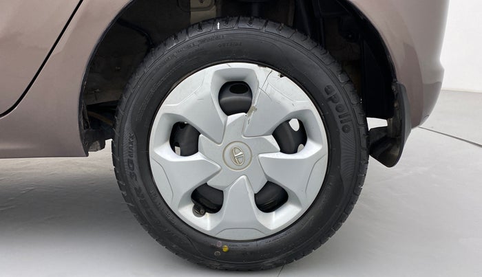 2019 Tata Tiago XT 1.2 REVOTRON, Petrol, Manual, 16,654 km, Left Rear Wheel