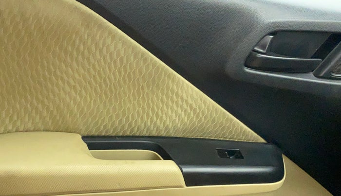 2014 Honda City S MT PETROL, Petrol, Manual, 89,117 km, Left front window switch / handle - Power window makes minor noise