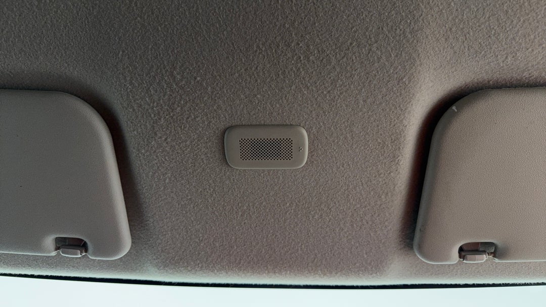 2017 Mitsubishi Triton Glx (4x4), Manual, 113876 km, On-Roof Controls/Sunglass holder